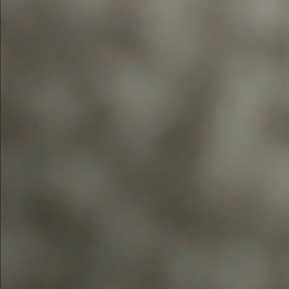 Meet your Posher, Danielle - Picture 1 of 1